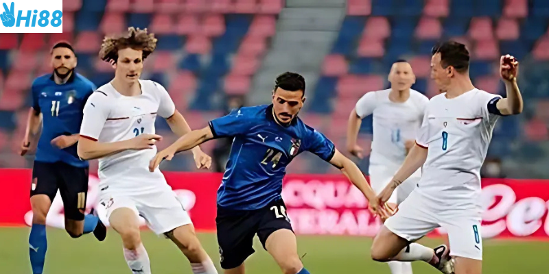 Phân tích đội hình và sử dụng soi kèo để dự đoán